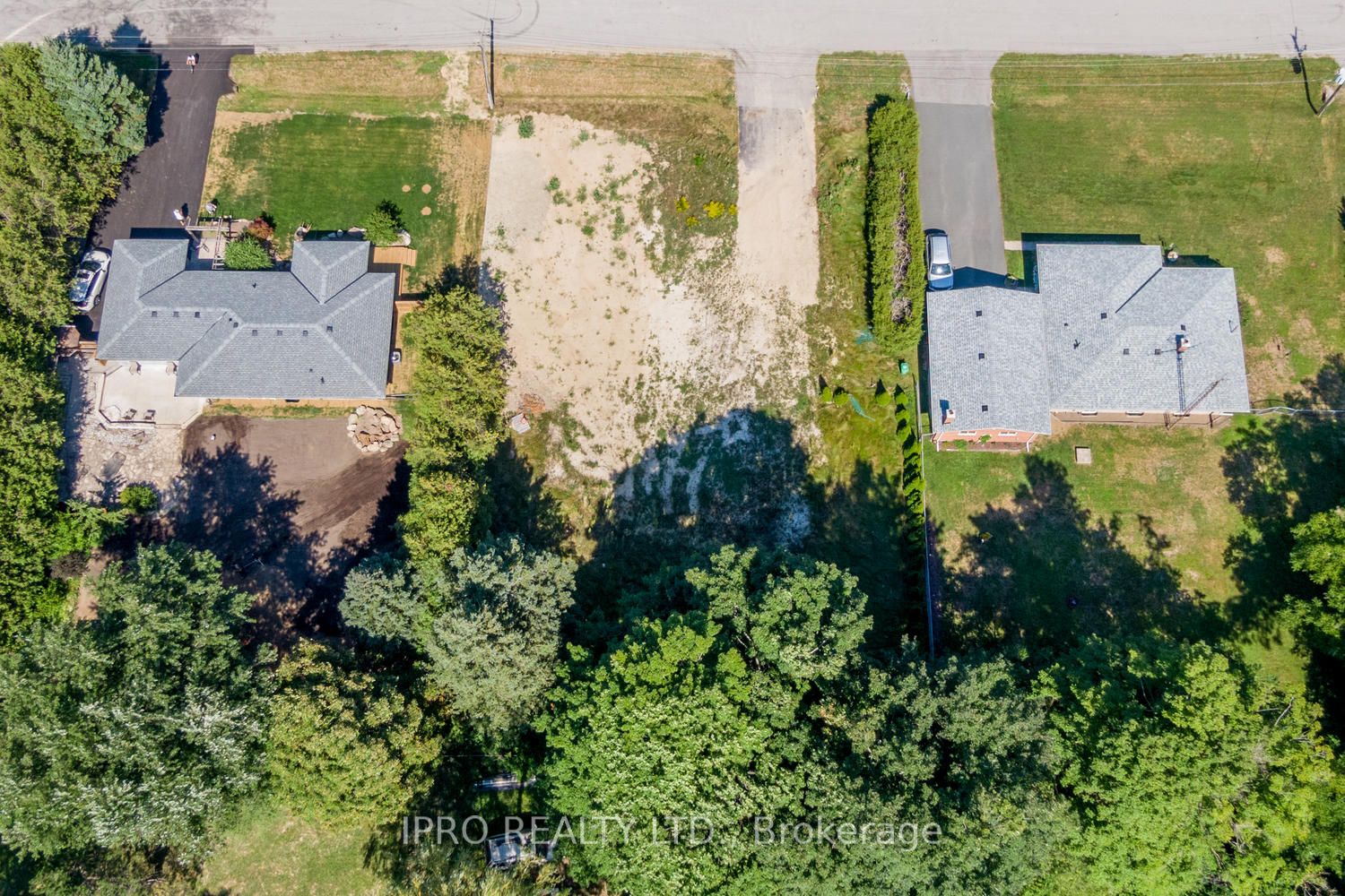 9 Maple Grove Road