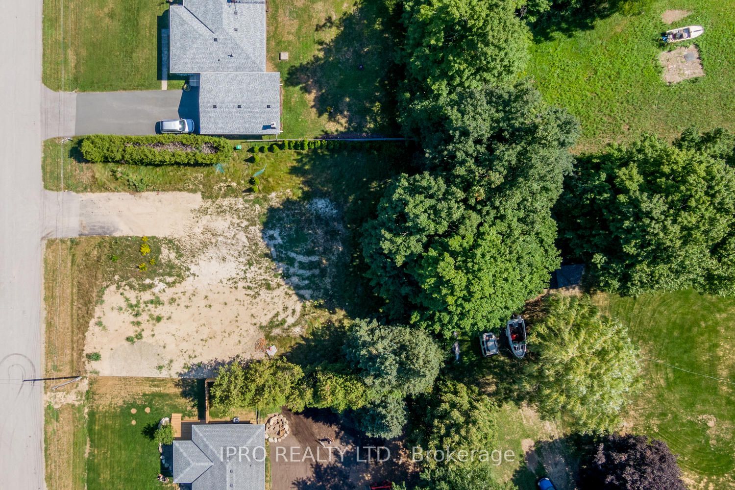 9 Maple Grove Road