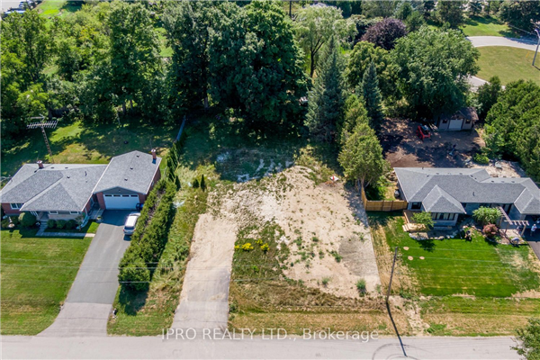 9 Maple Grove Rd, Caledon