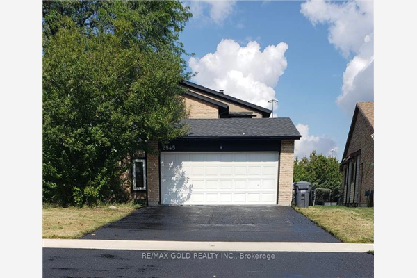 2545 Folkway Dr, Mississauga