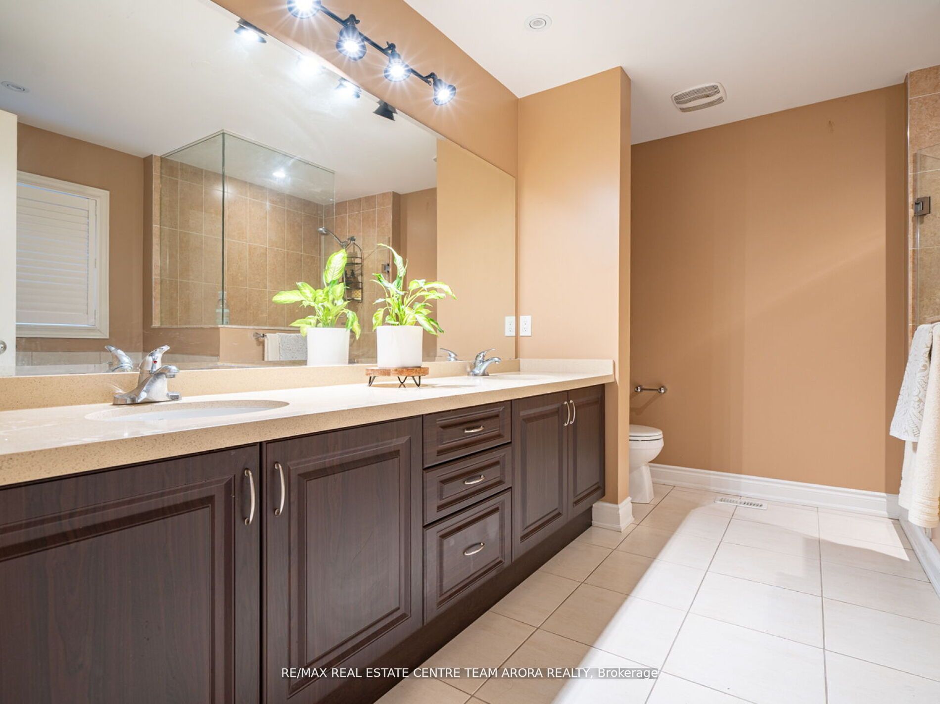 17 Blackberry Valley Crescent