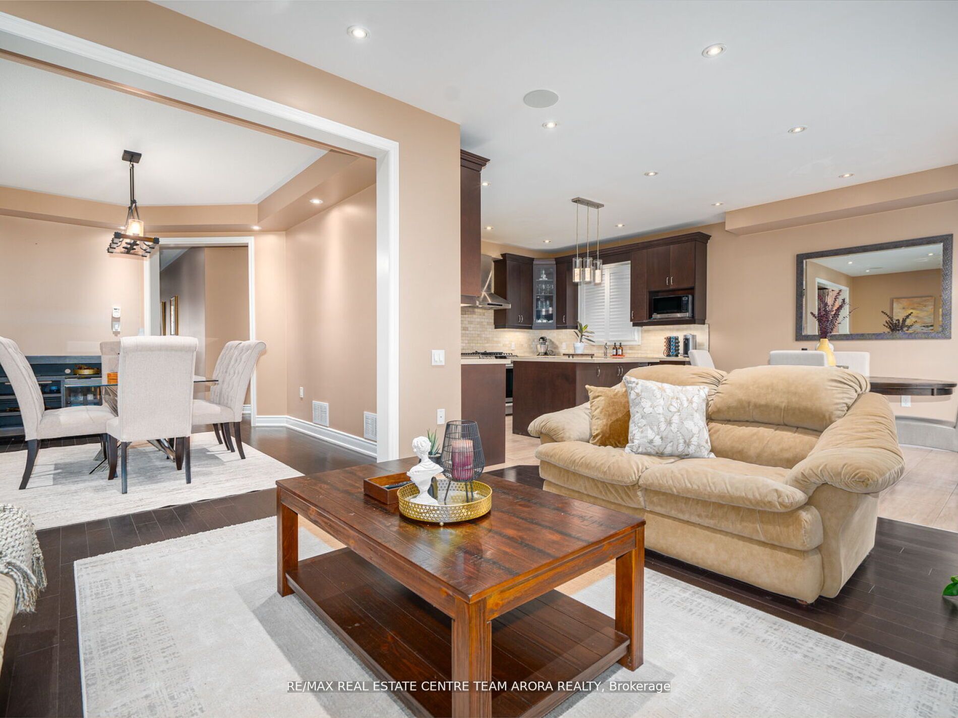 17 Blackberry Valley Crescent