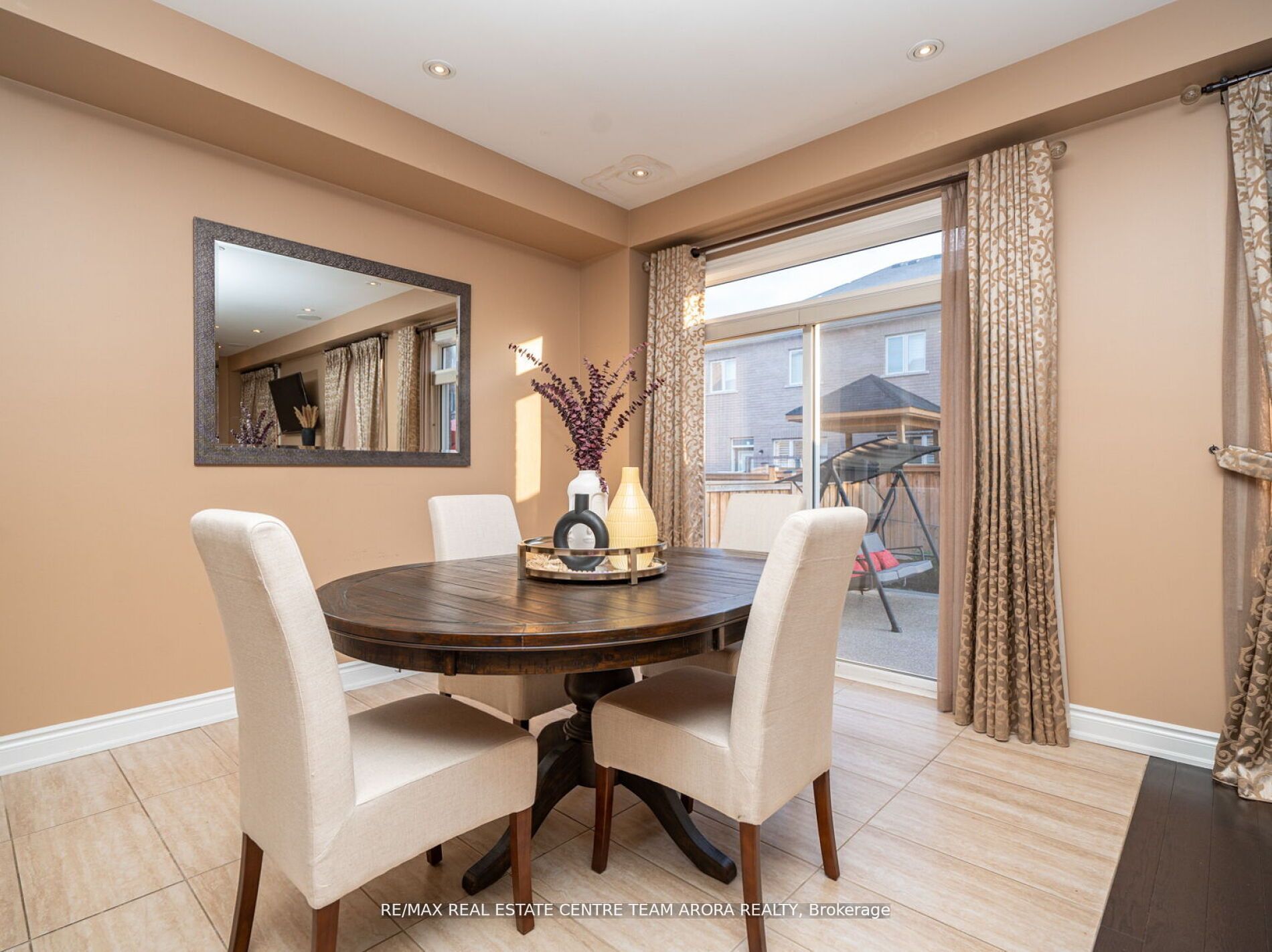 17 Blackberry Valley Crescent
