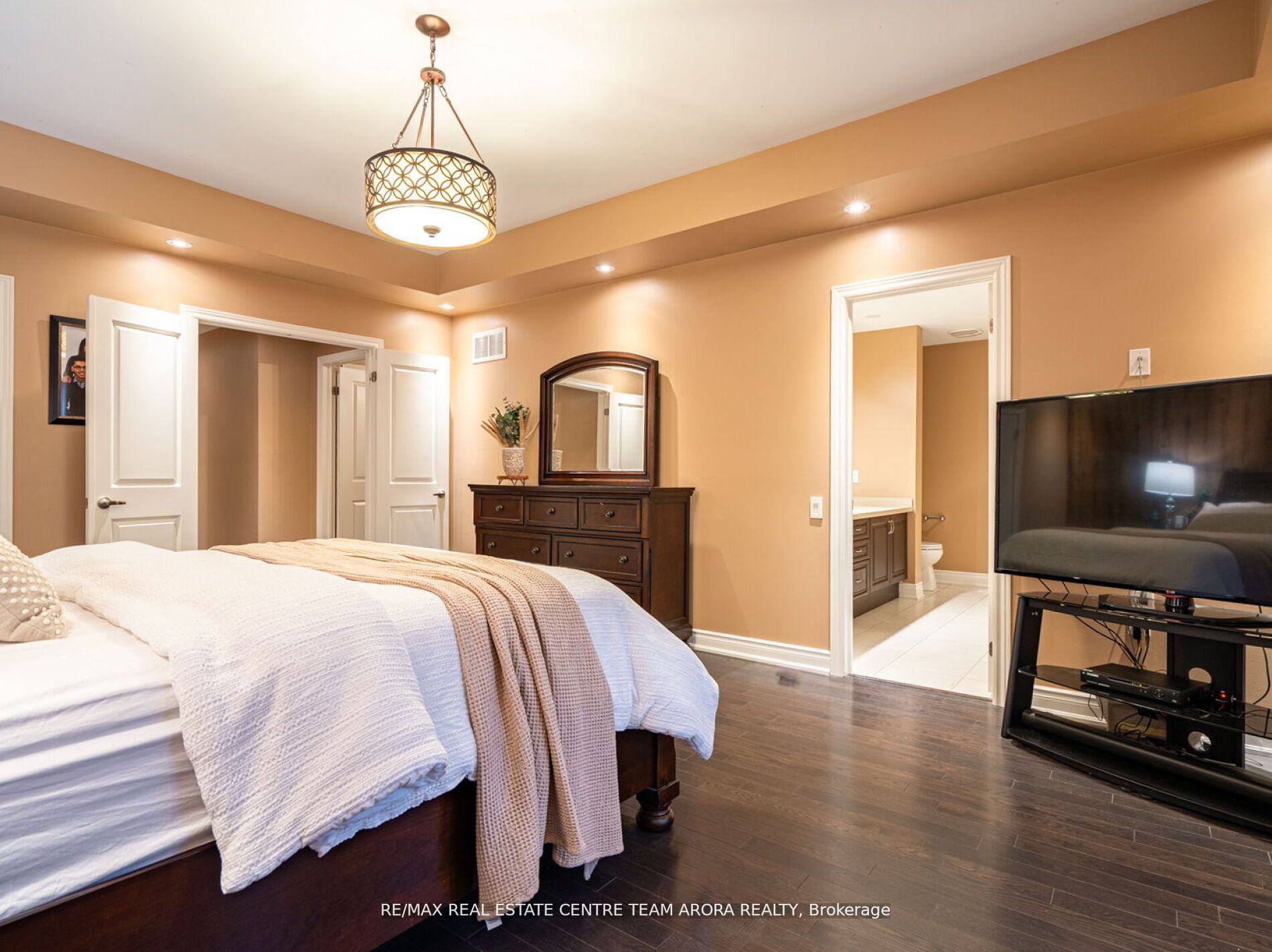 17 Blackberry Valley Crescent
