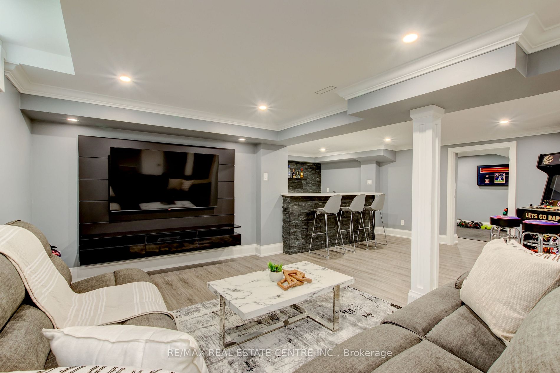37 Petworth Rd