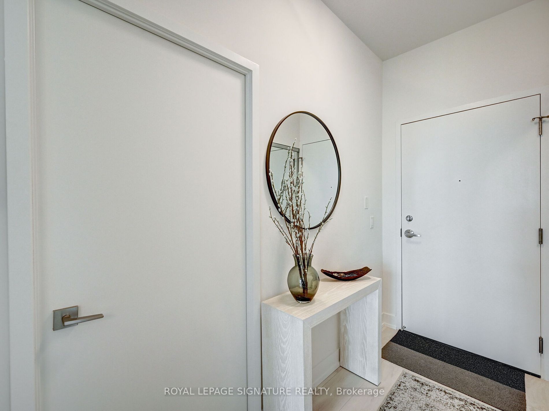297 Oak Walk Dr, #318