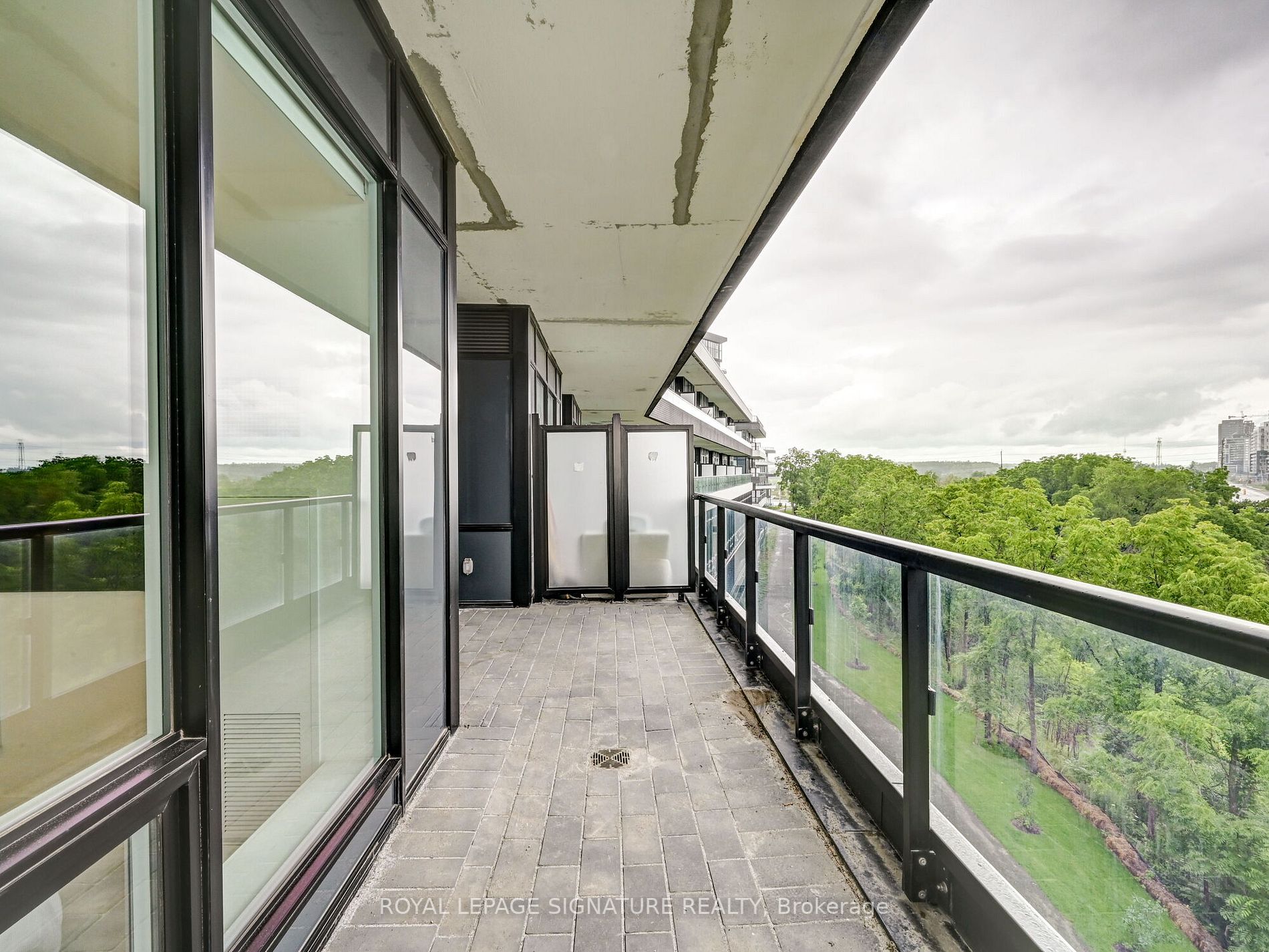 297 Oak Walk Dr, #318