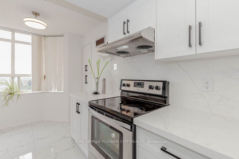 30 Malta Avenue, #609