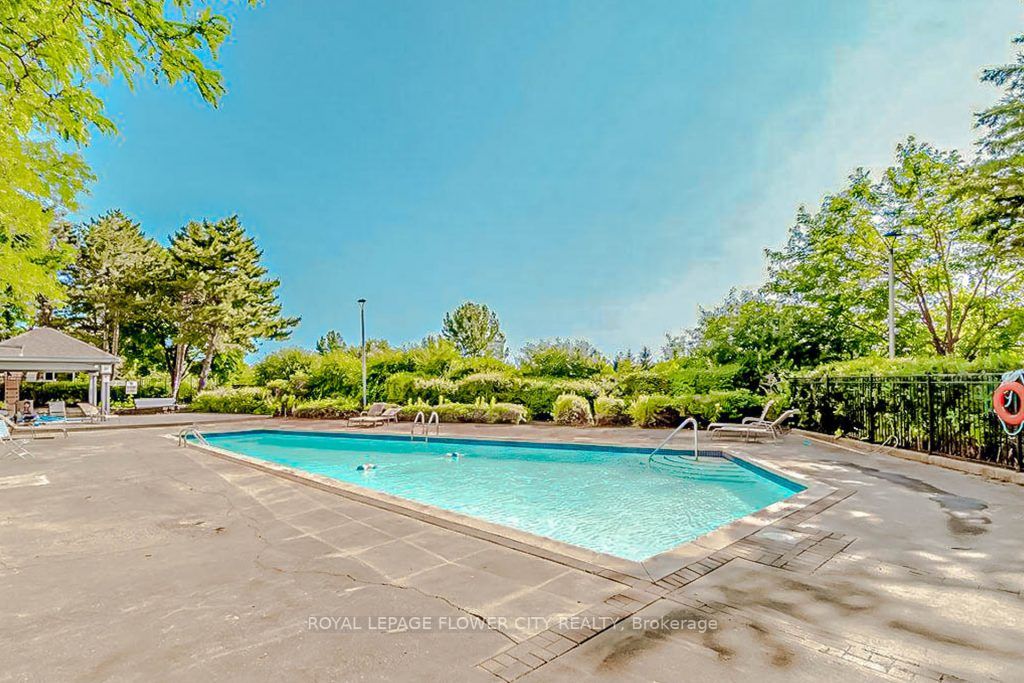 30 Malta Avenue, #609