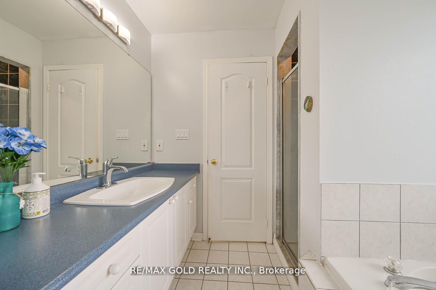 10 Narrow Valley Crescent