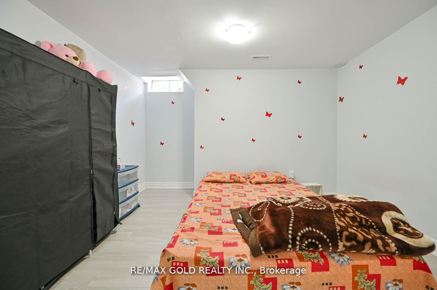 10 Narrow Valley Crescent