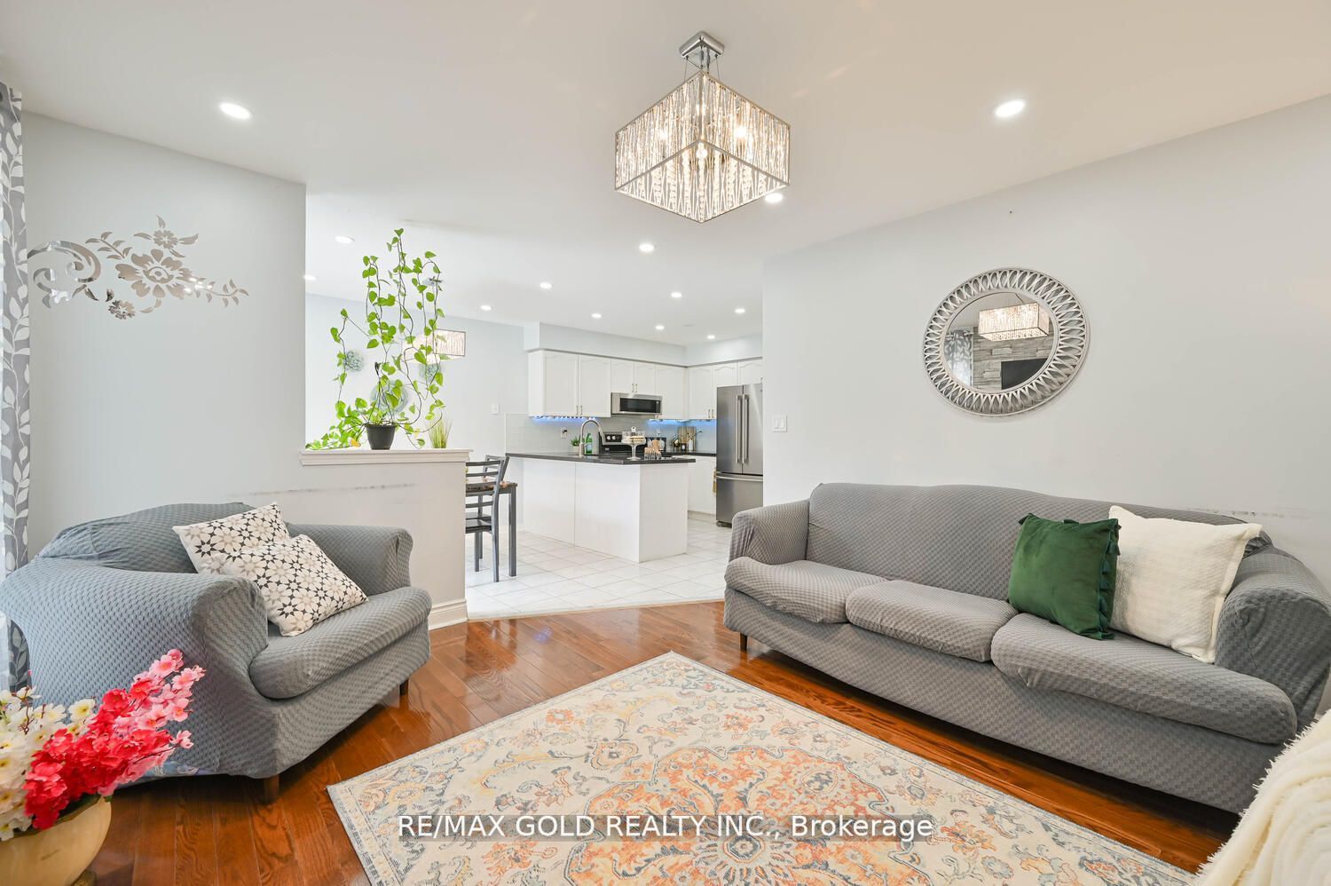 10 Narrow Valley Crescent