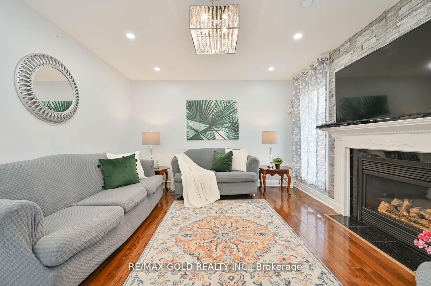 10 Narrow Valley Crescent