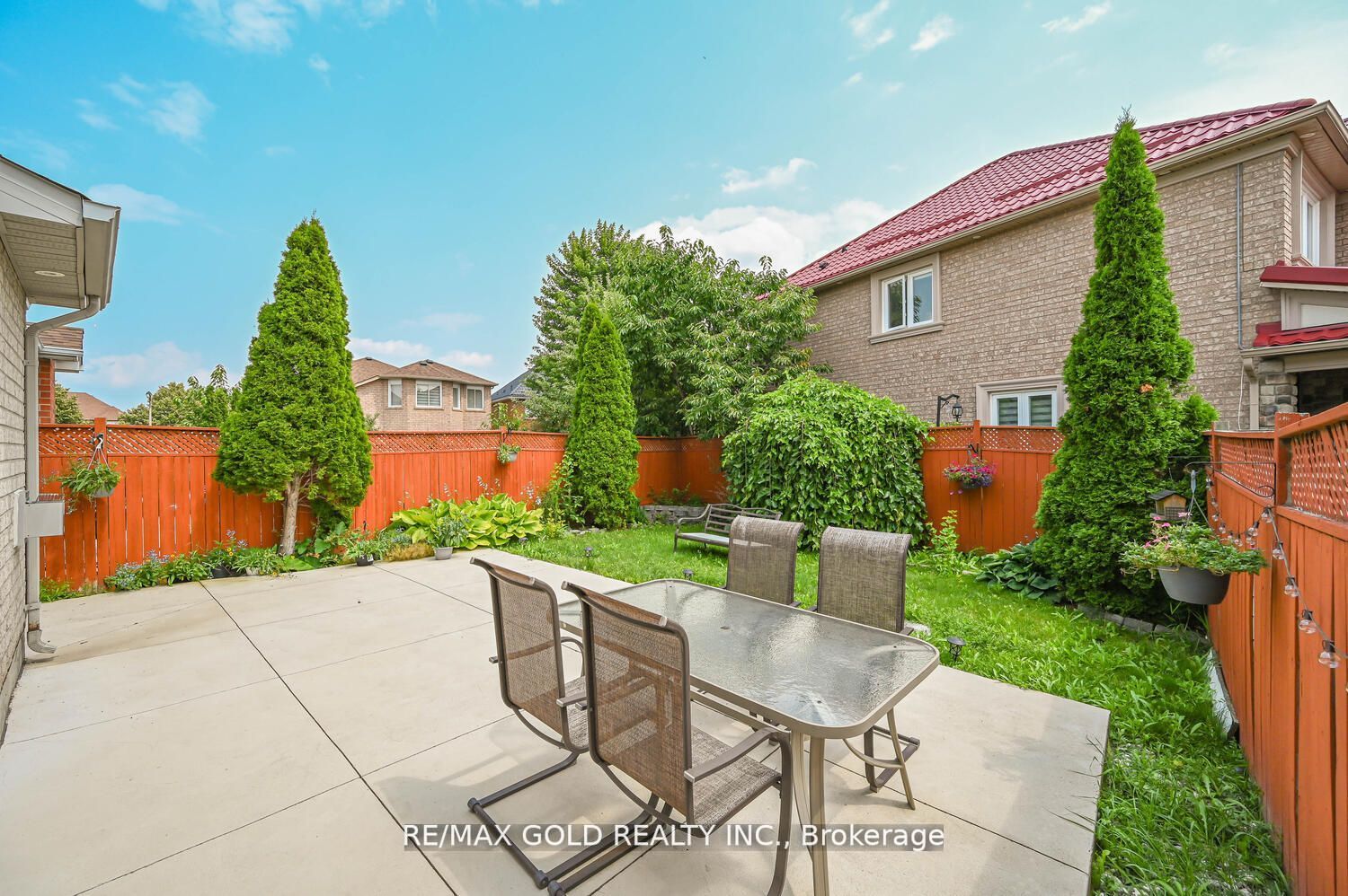 10 Narrow Valley Crescent