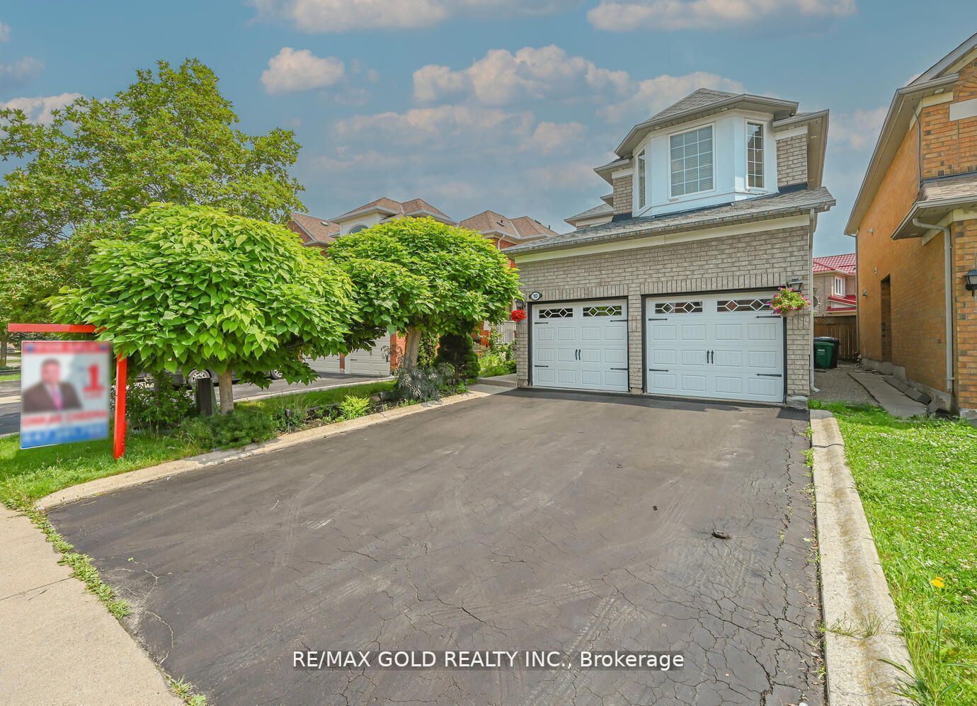 10 Narrow Valley Cres