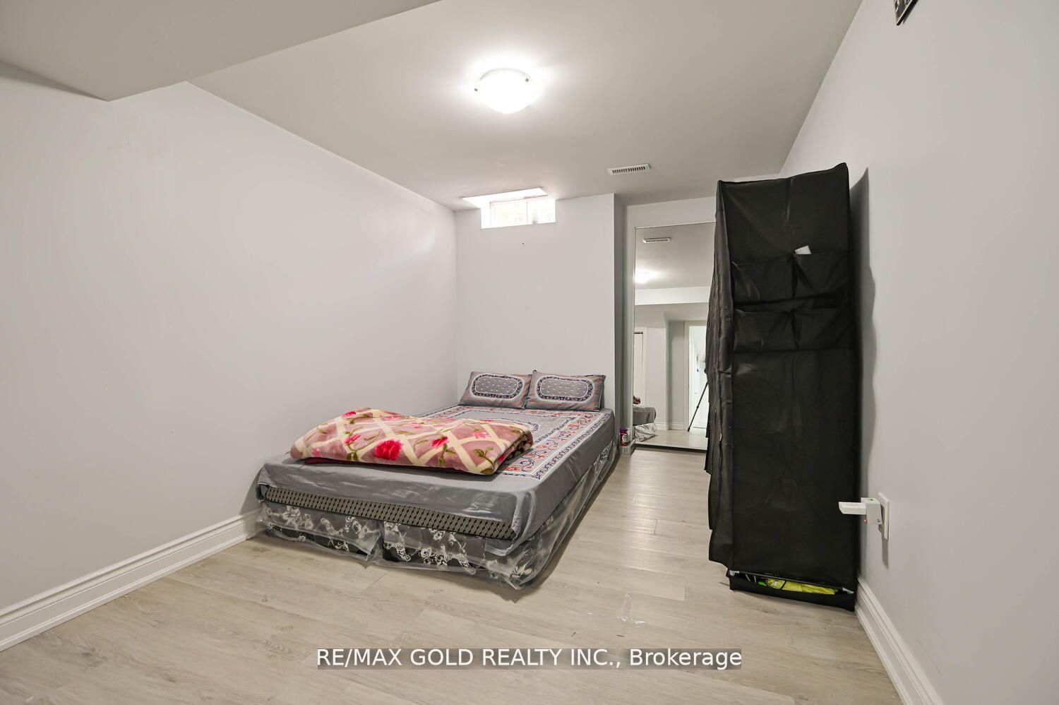 10 Narrow Valley Crescent