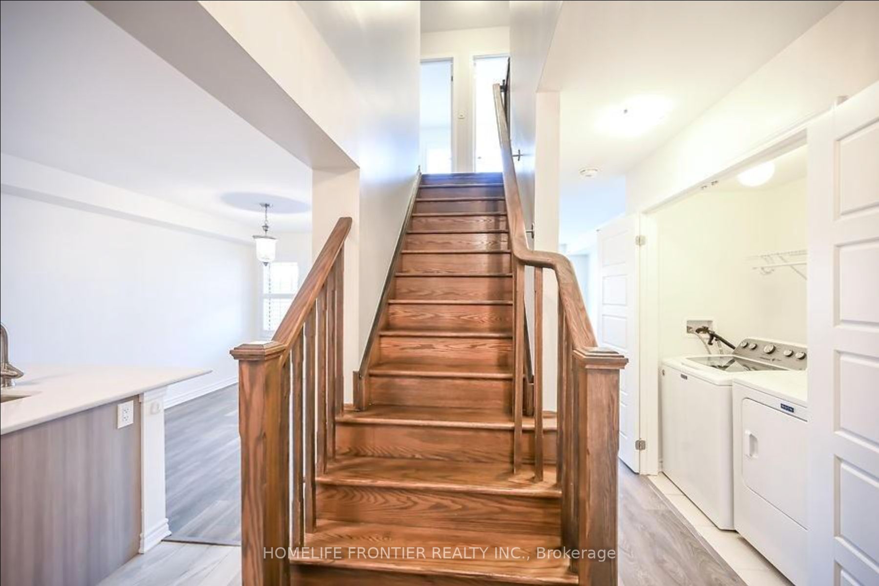 104 Frost Crt