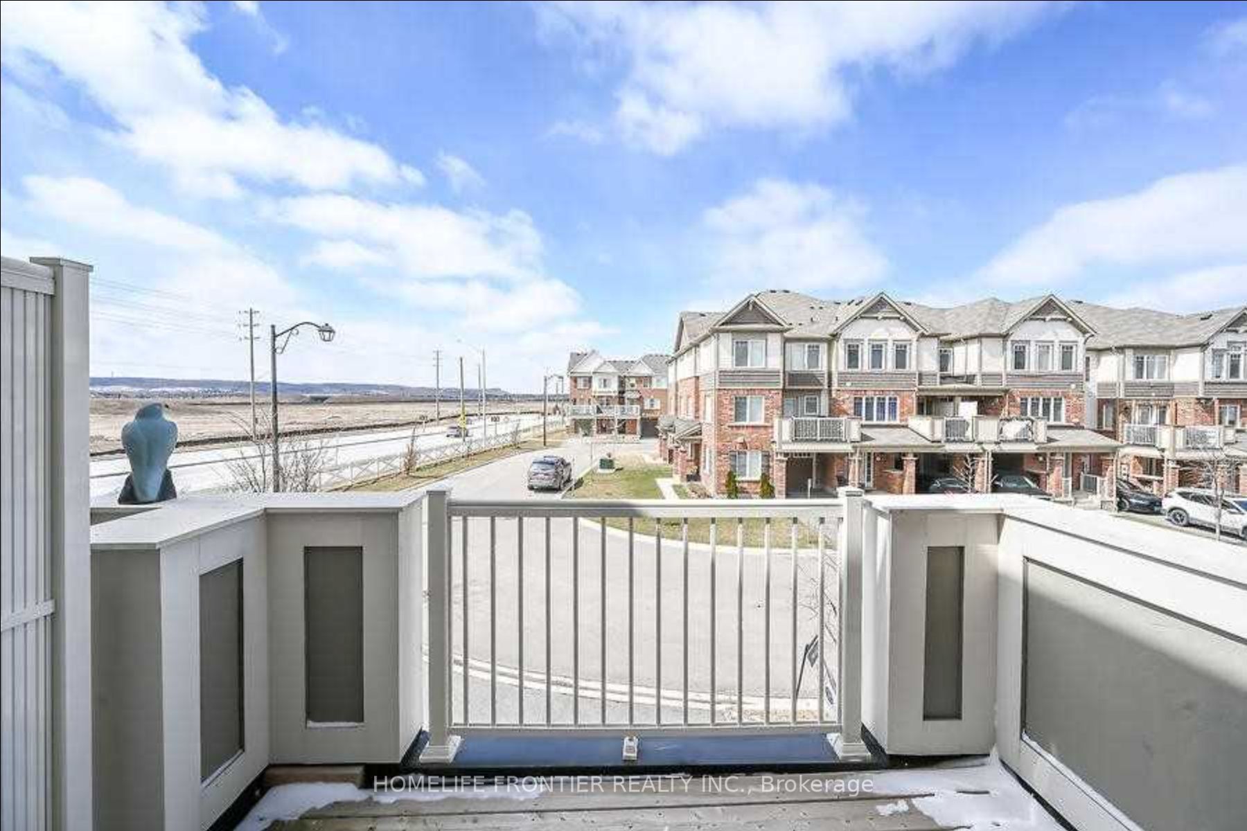 104 Frost Crt