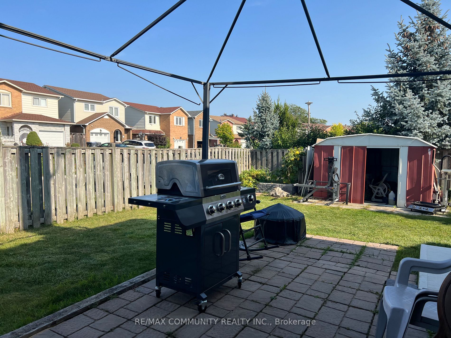 37 Wikander Way