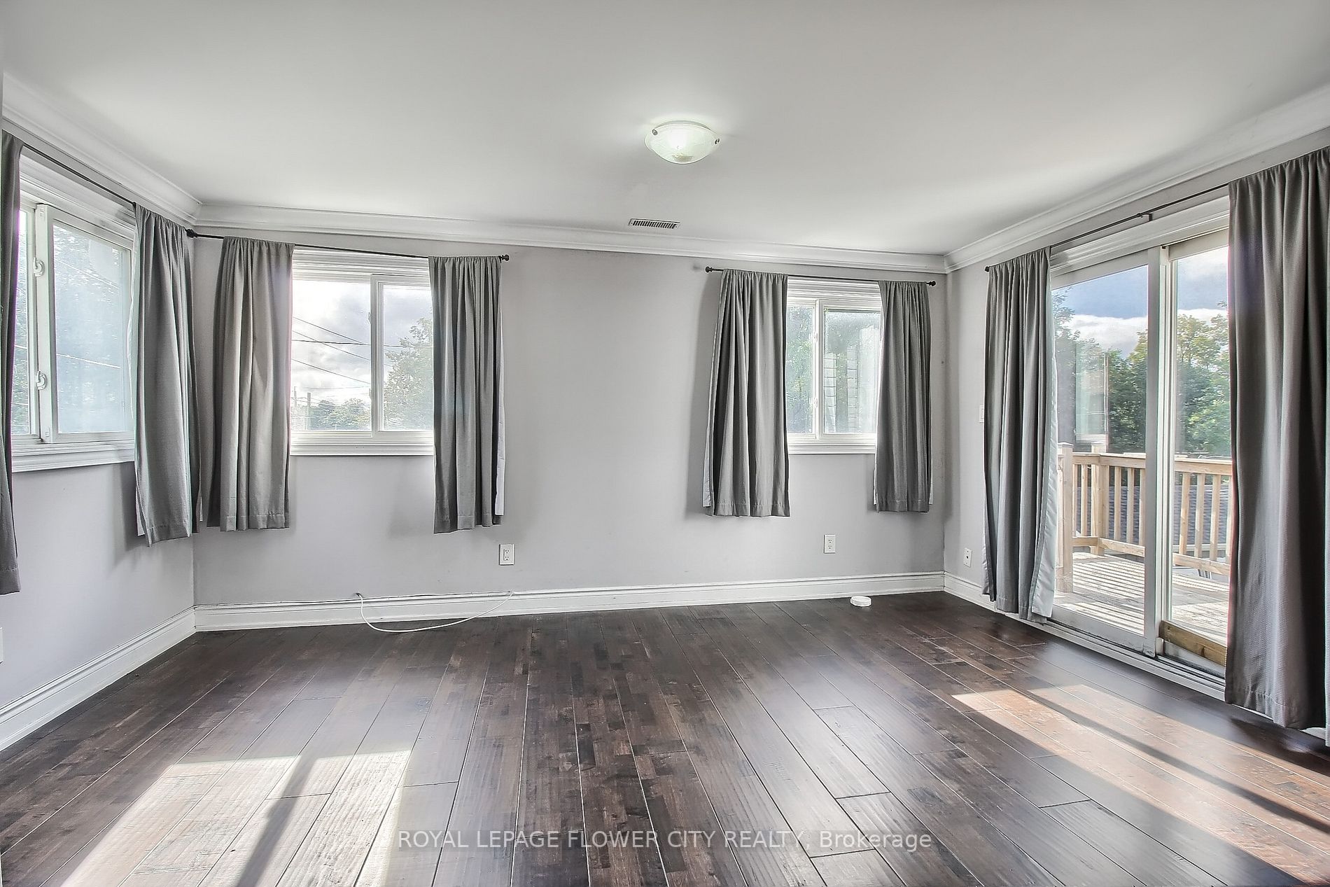 24 John Street-Upper