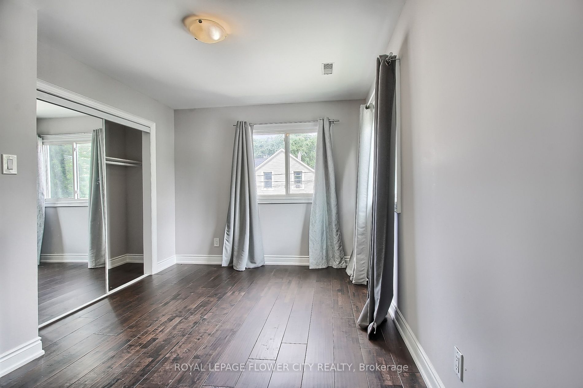 24 John Street-Upper