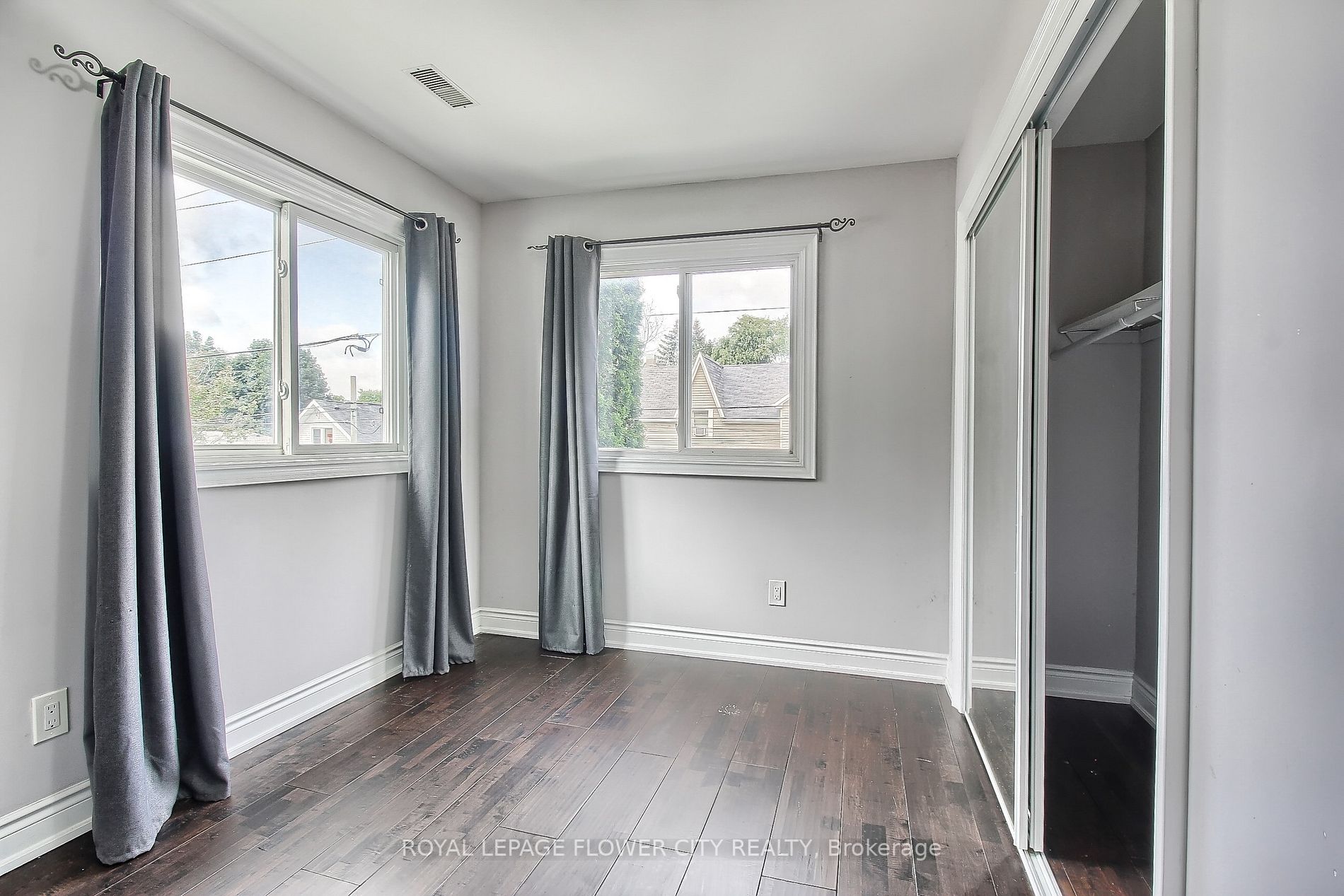24 John Street-Upper