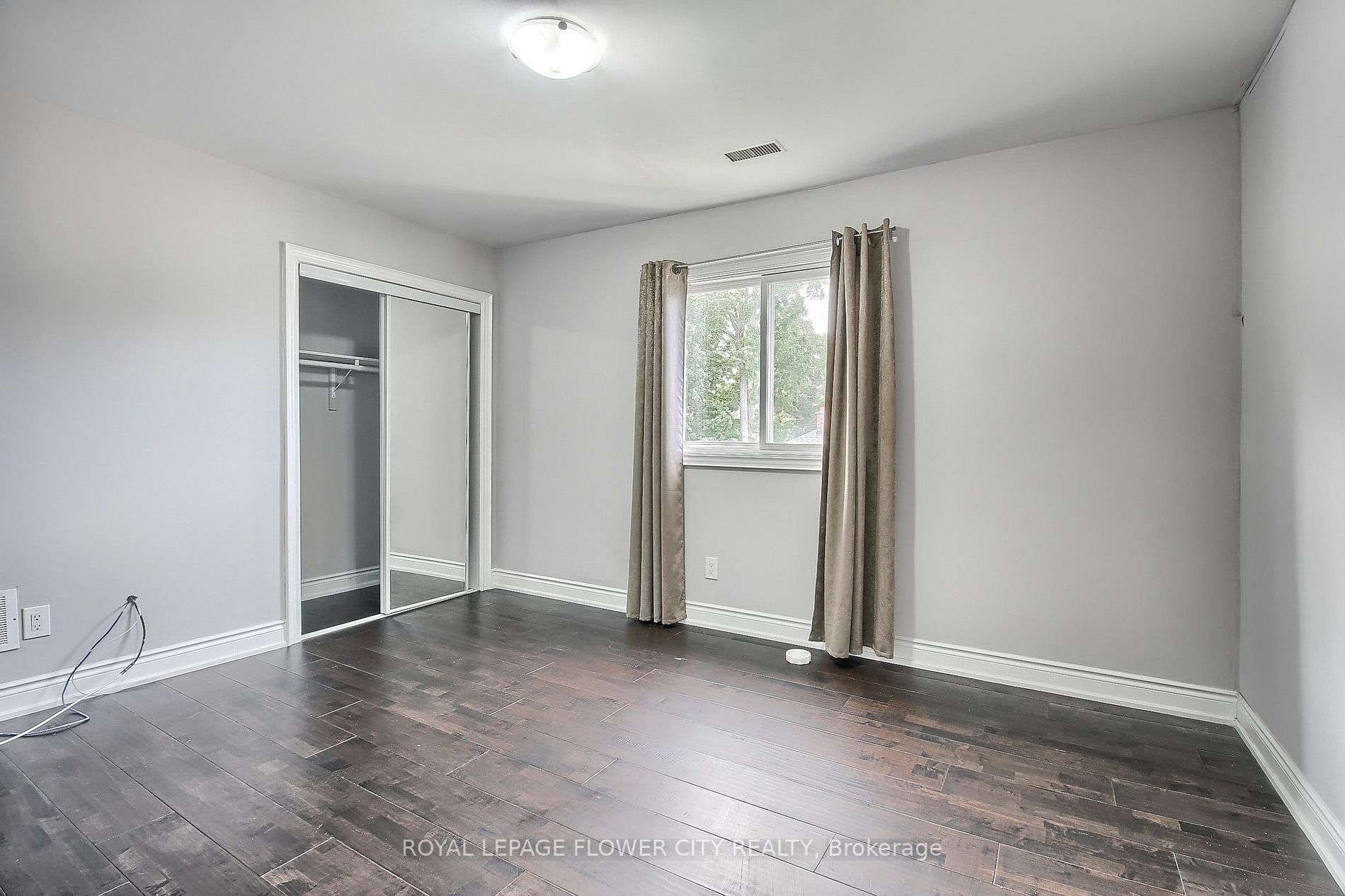 24 John Street-Upper