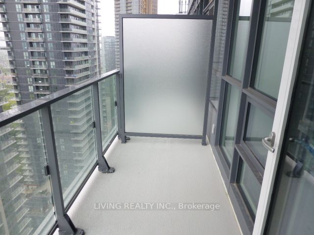 2200 Lake Shore Blvd W, #3002
