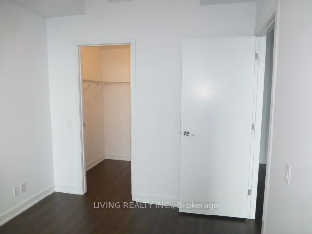 2200 Lake Shore Blvd W, #3002