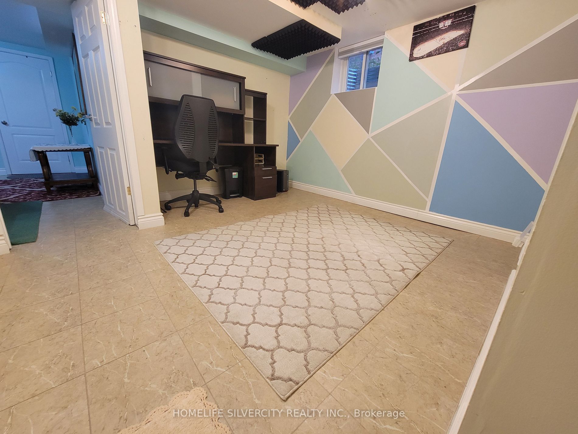 38 Helios Place