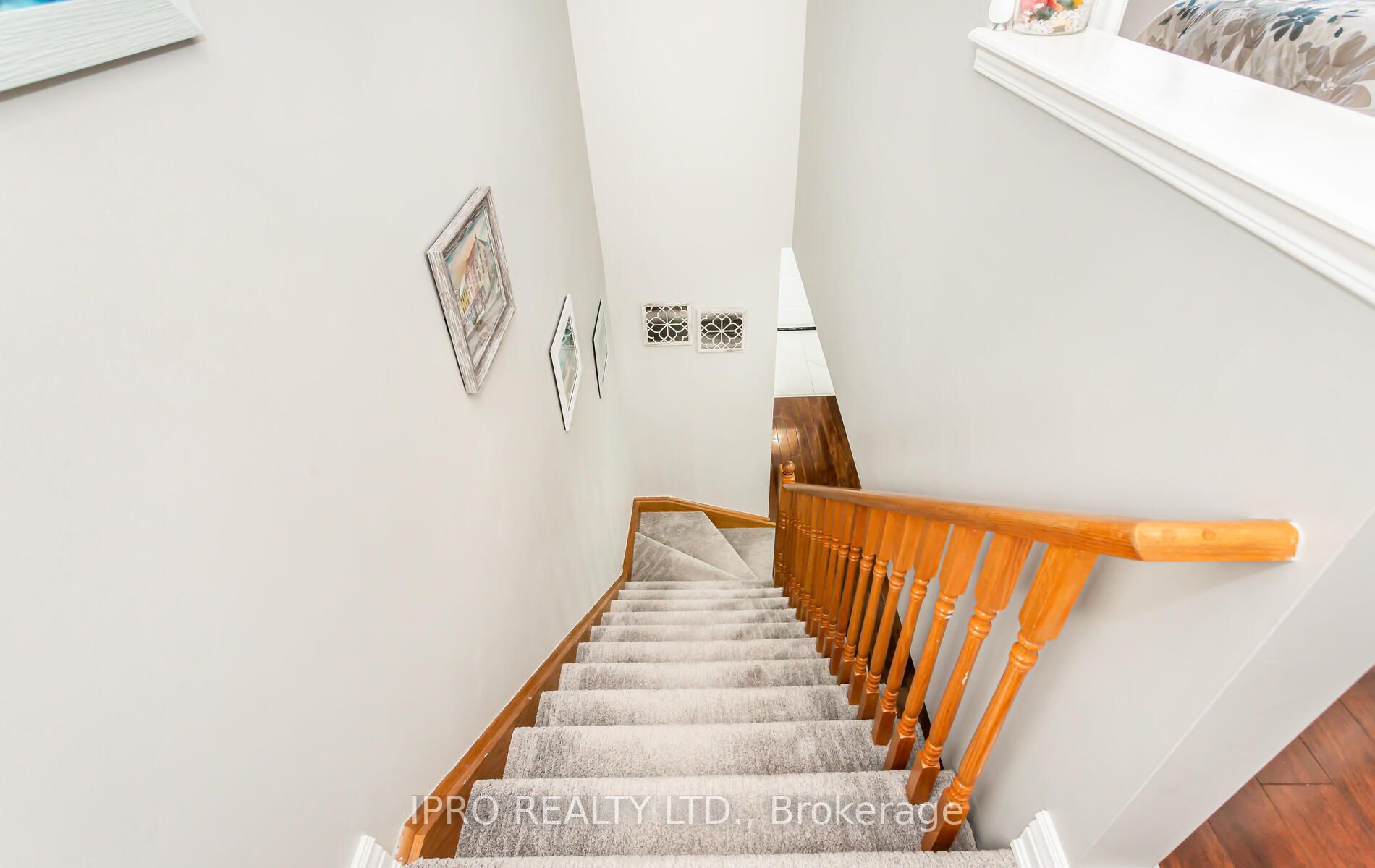 43 Roadmaster Lane