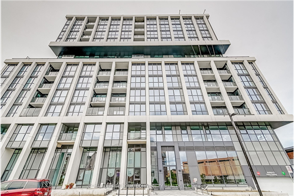 1063 Douglas Mccurdy Comm Circ, Mississauga