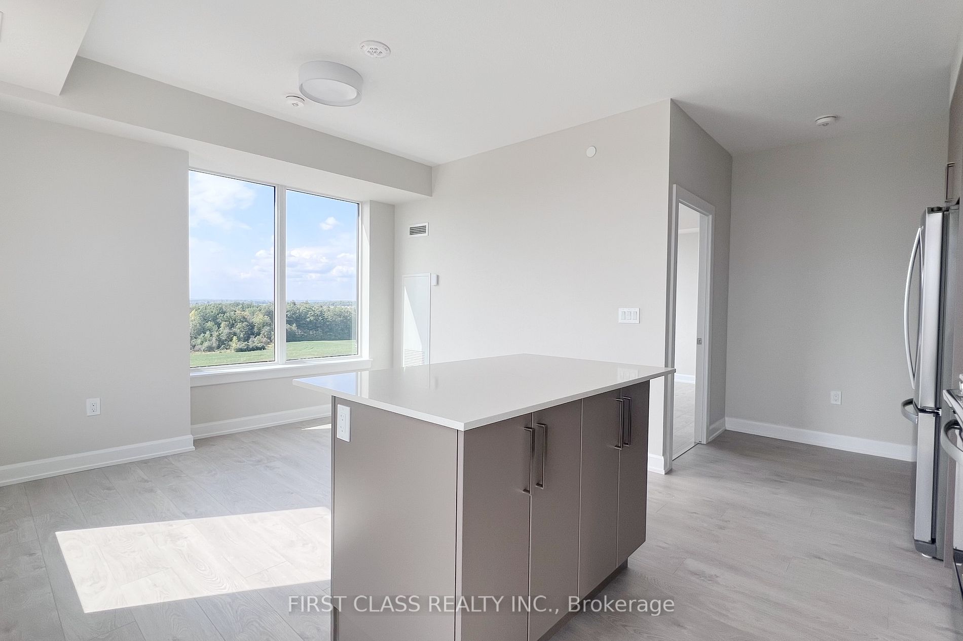 3200 William Coltson Ave, #815