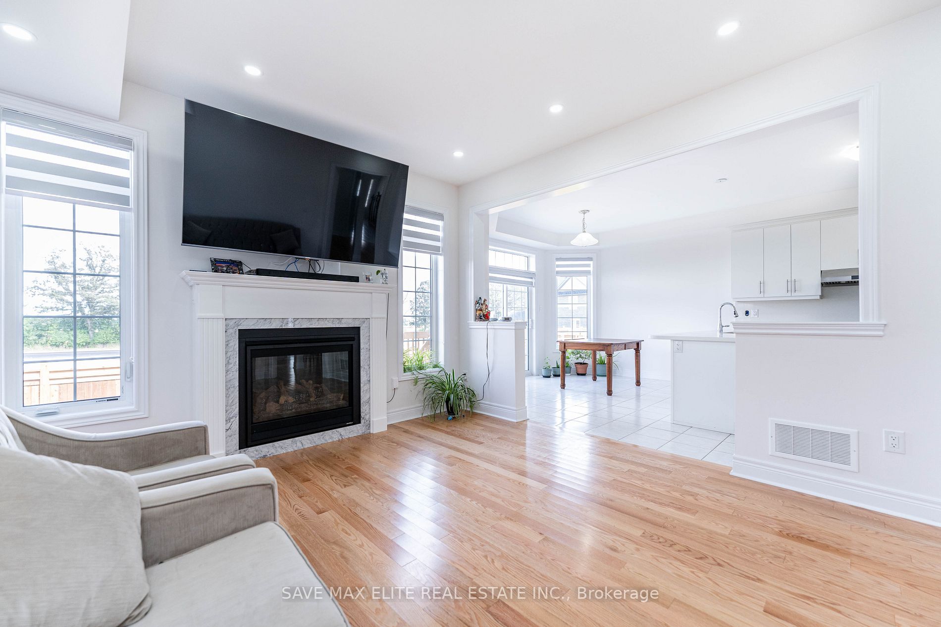 20 Branigan Cres E