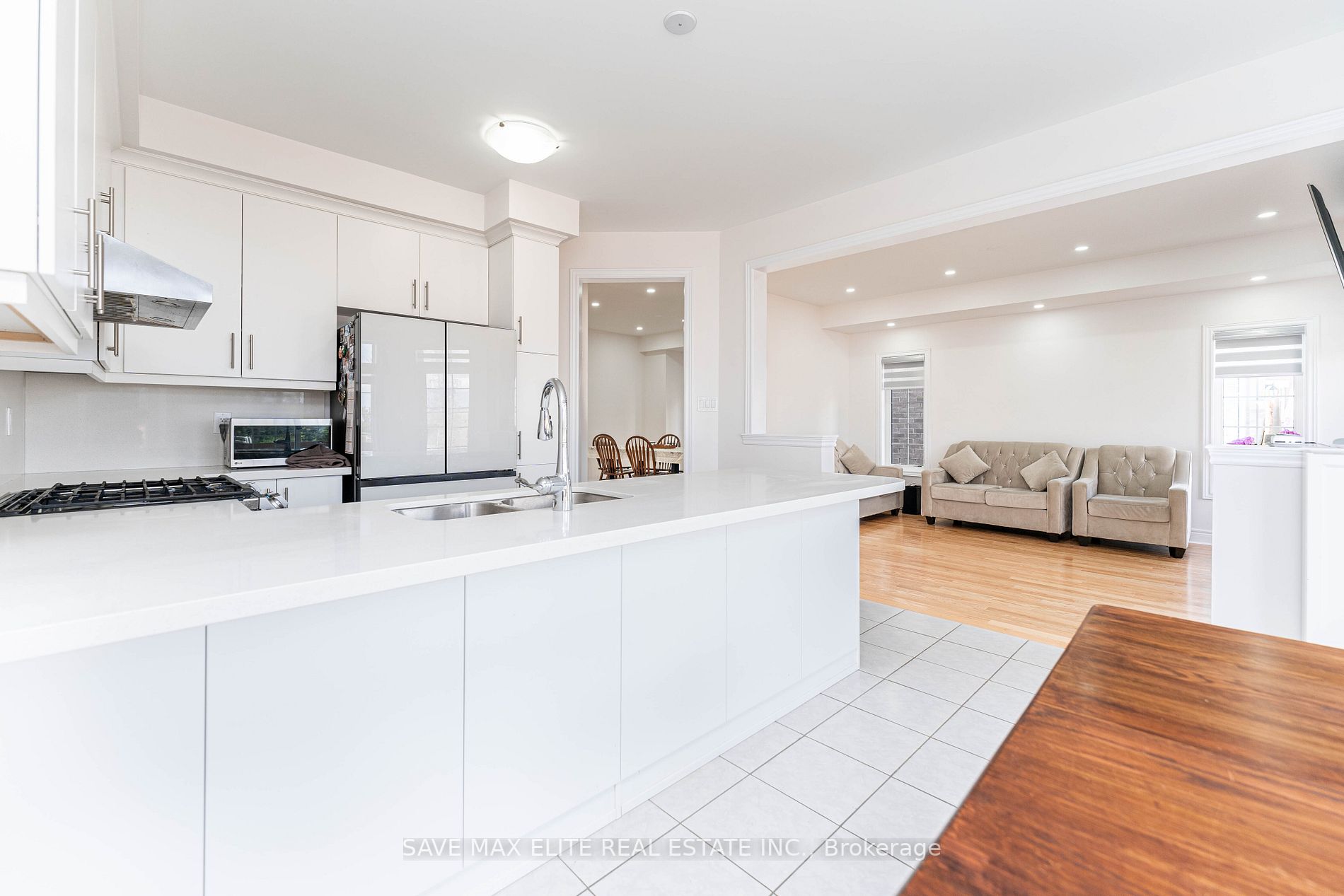 20 Branigan Cres E