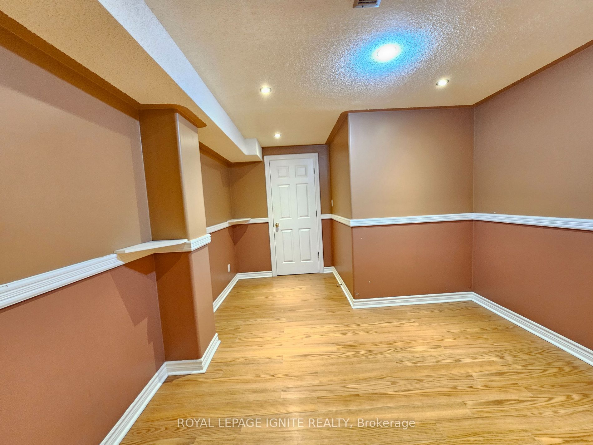 6 Trevino Crescent