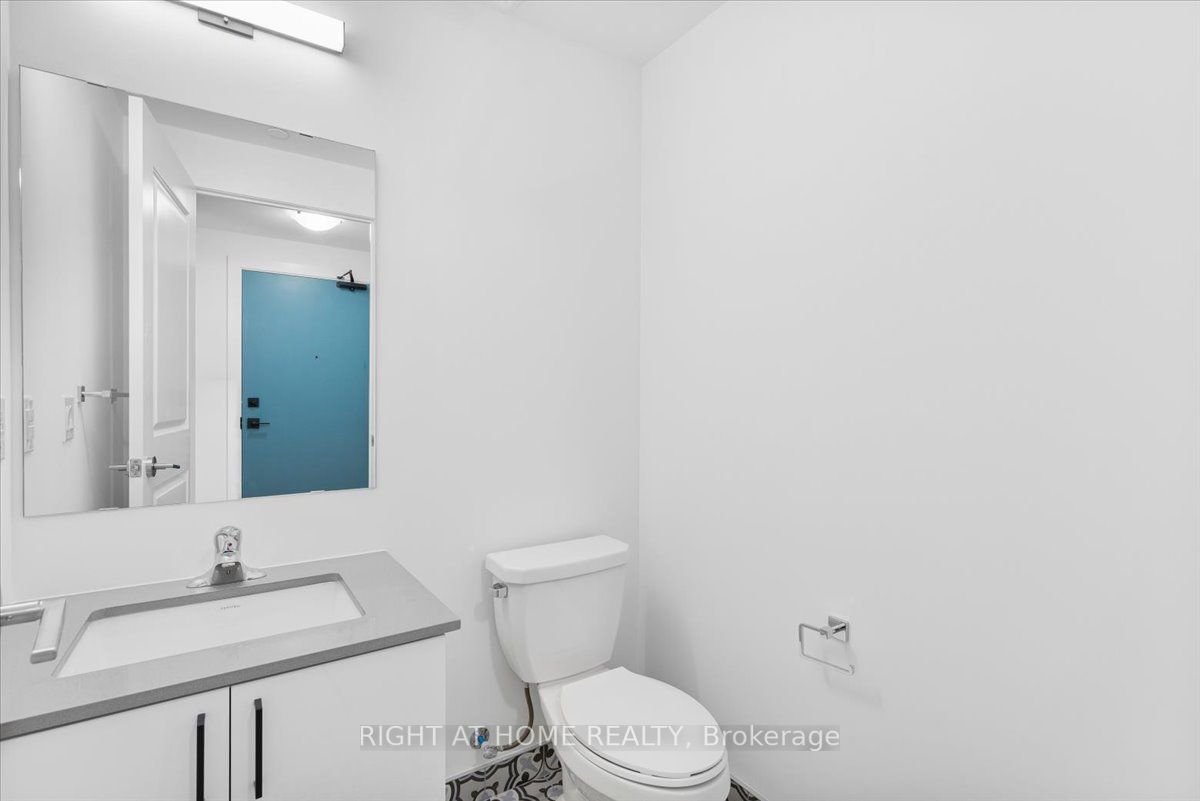 1063 Douglas Mccurdy Comm Circ, #1201