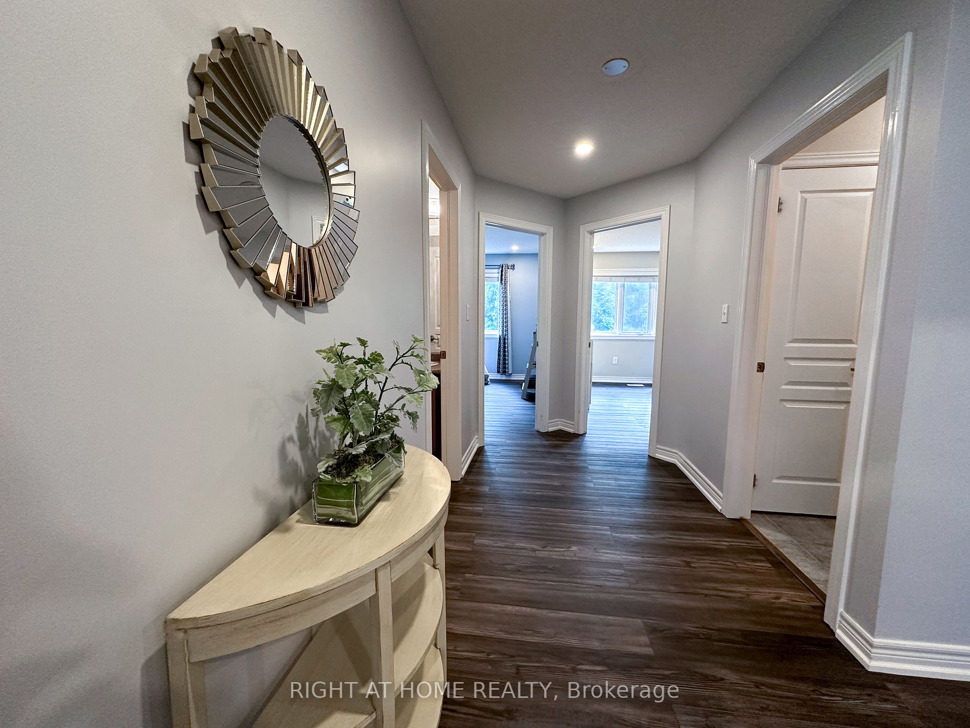 362 Plains Rd E, #25