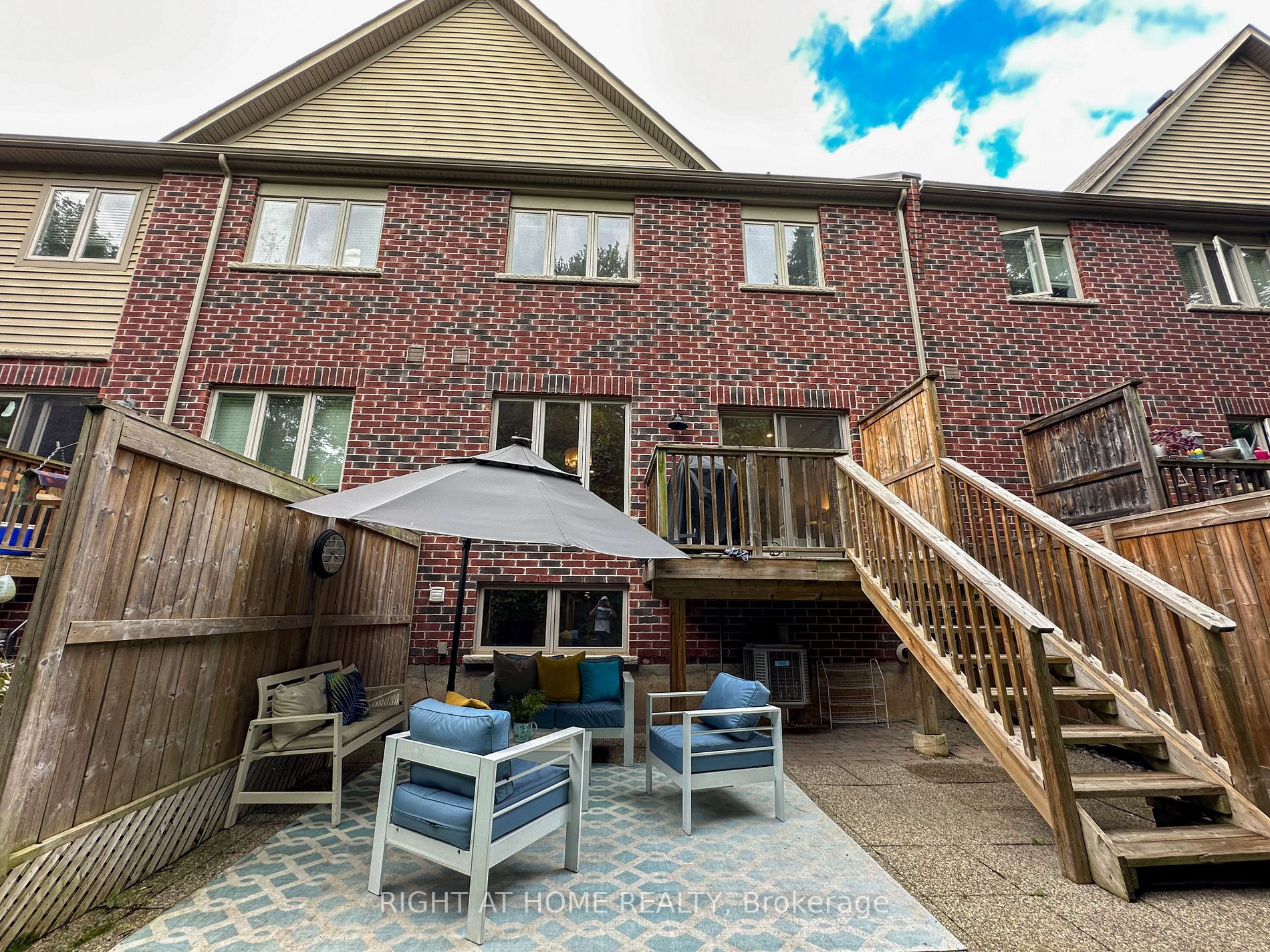 362 Plains Rd E, #25
