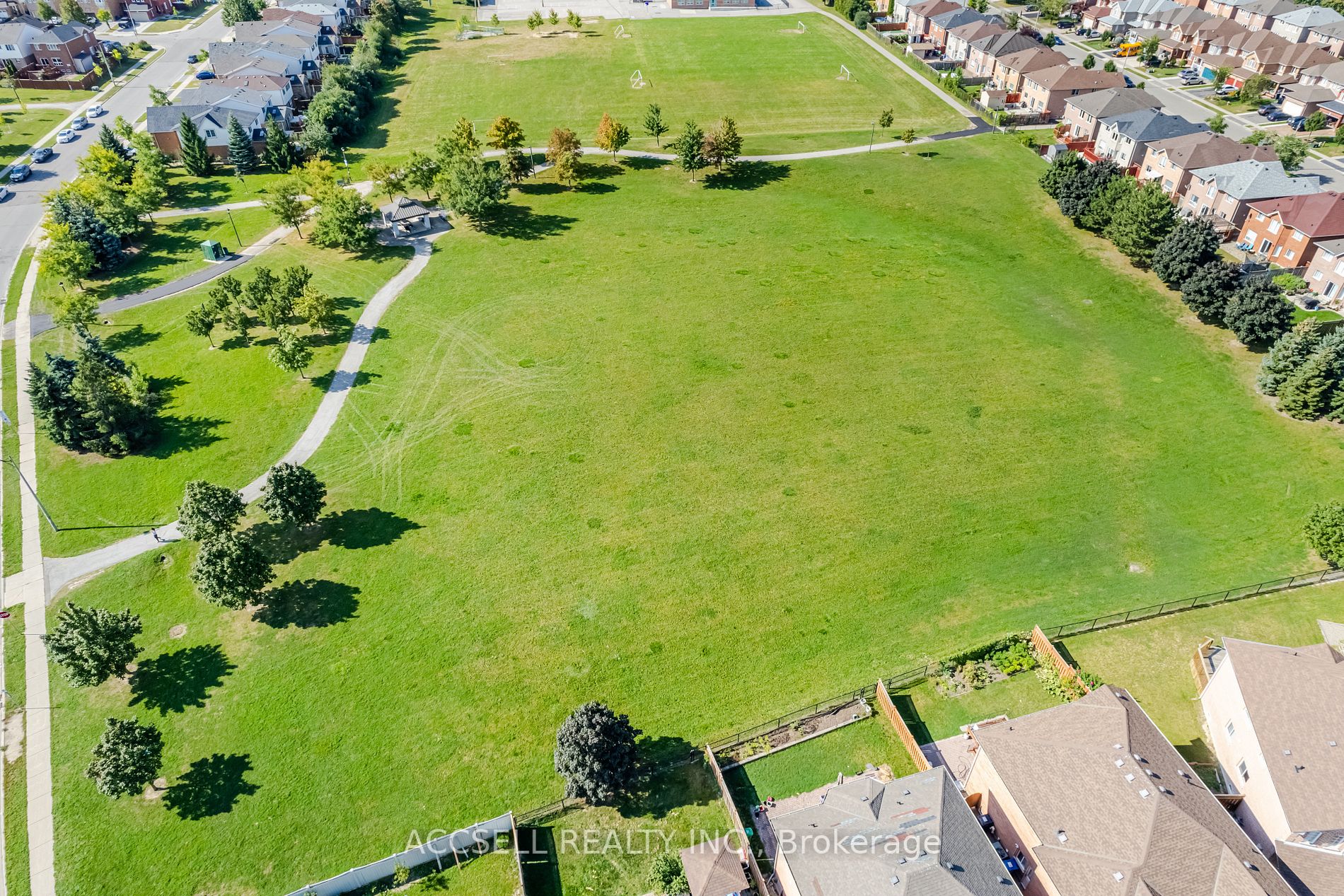 68 Wickstead Court, #52