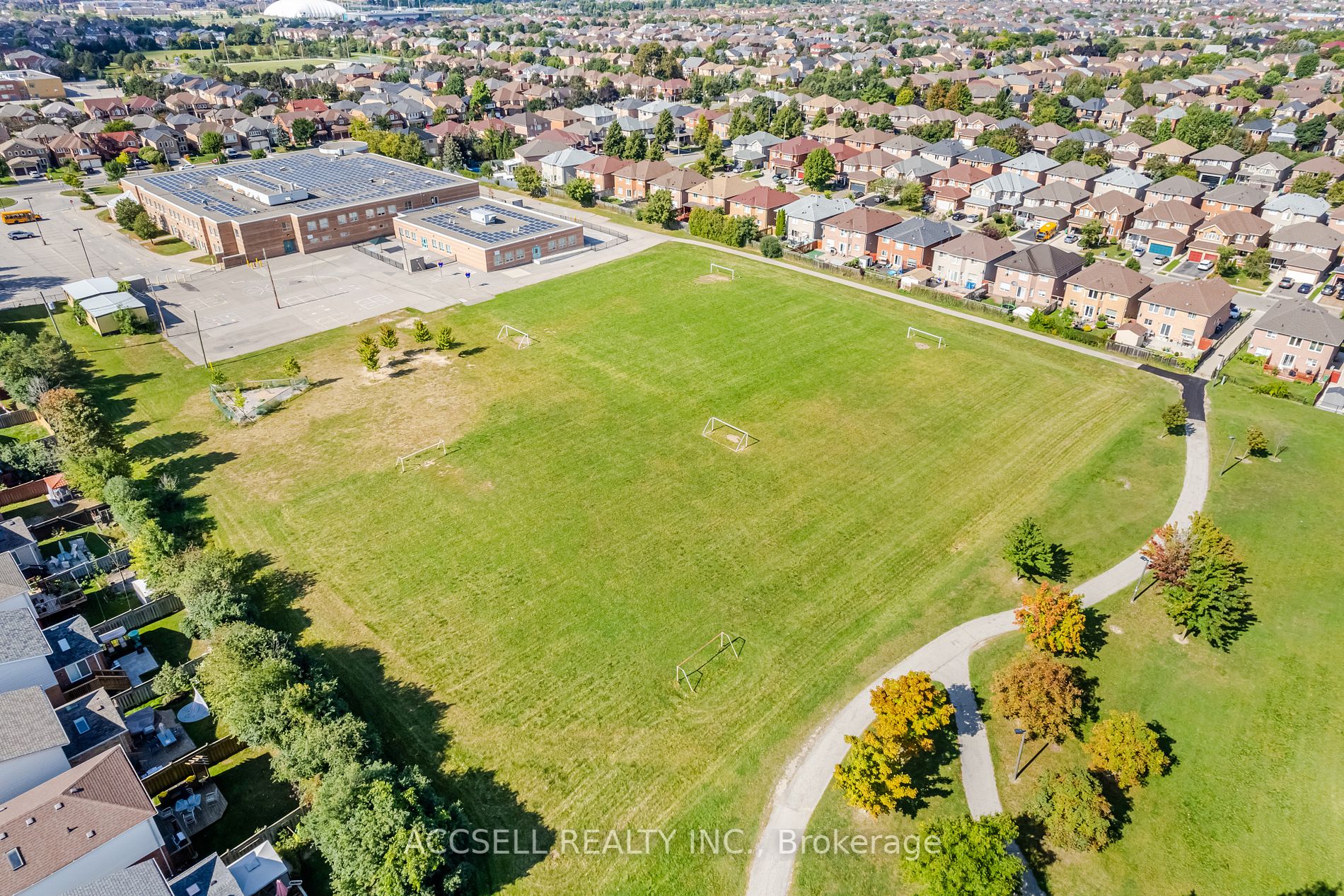 68 Wickstead Court, #52