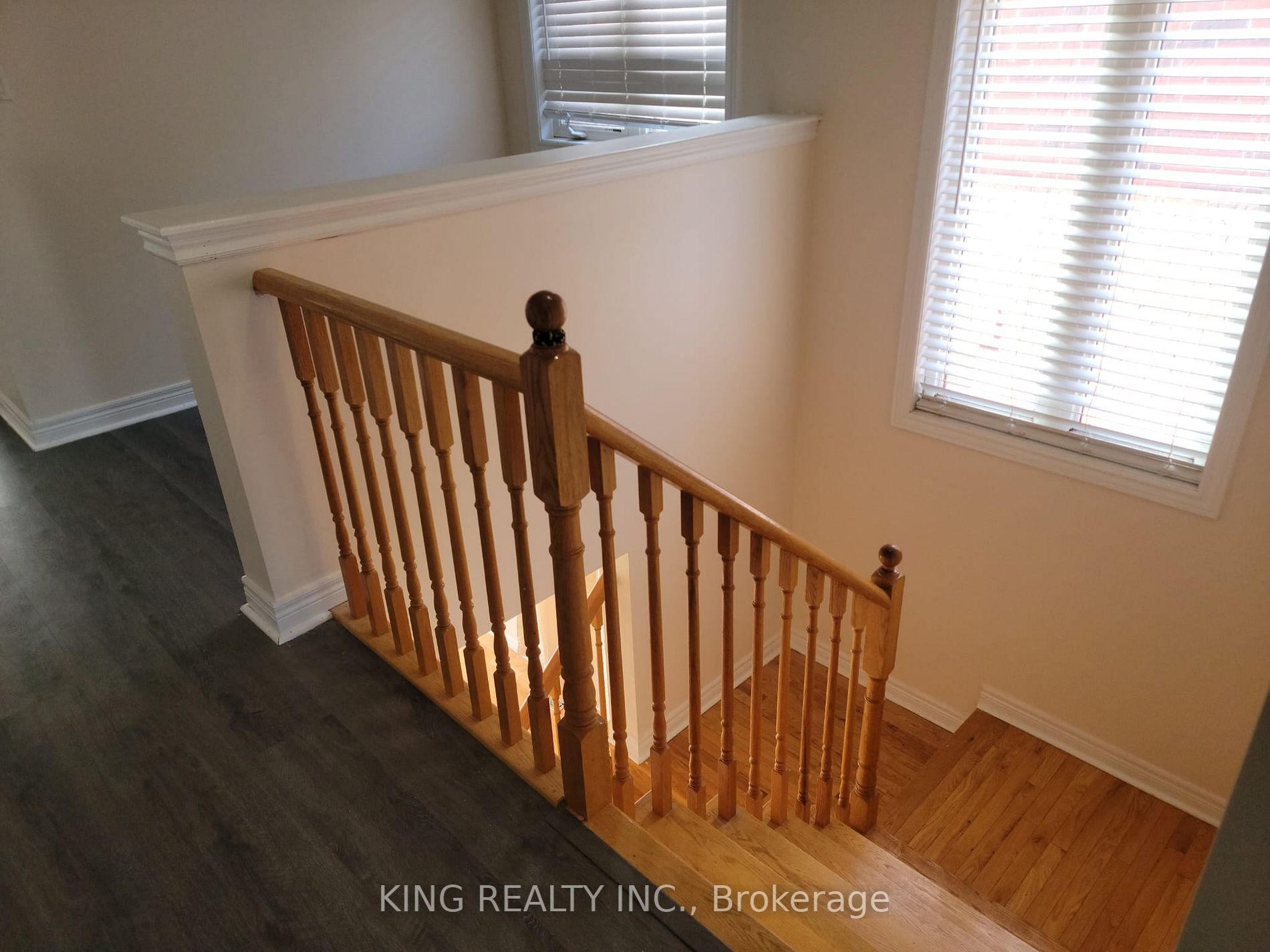 253 Giddings Crescent