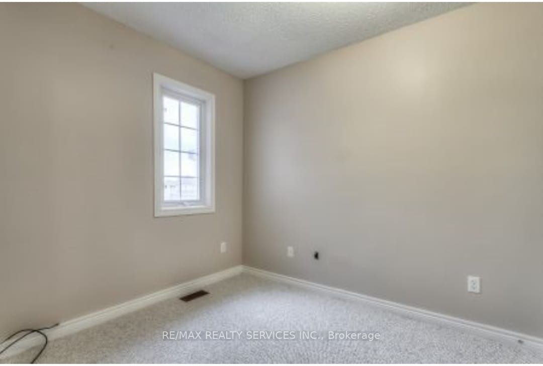 58 Deepcoral Crt