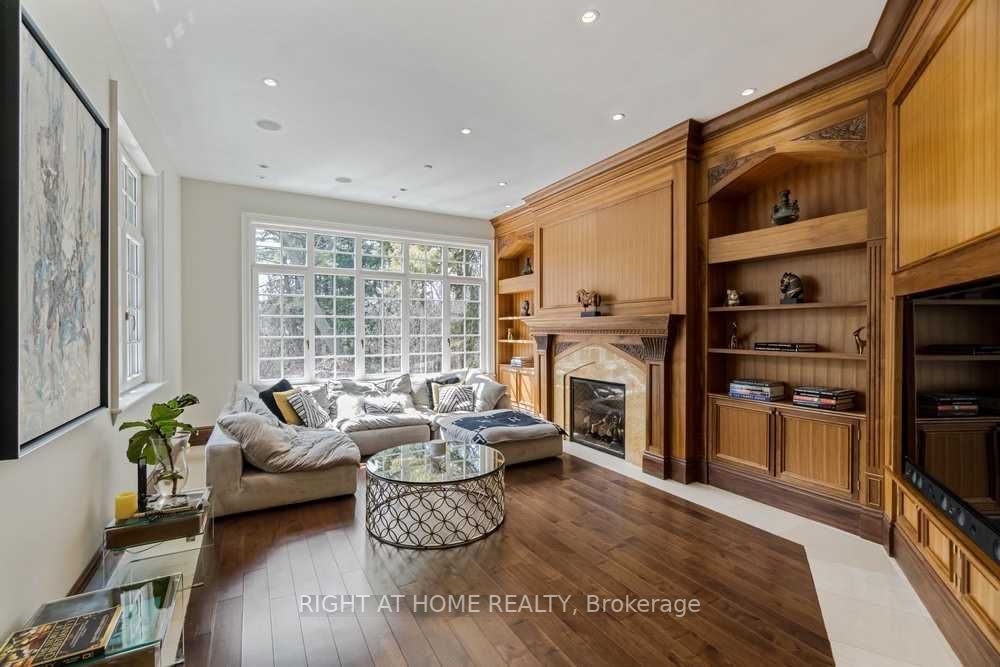 1476 Carmen Drive