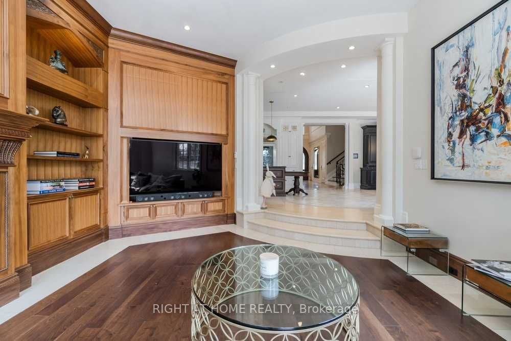 1476 Carmen Drive