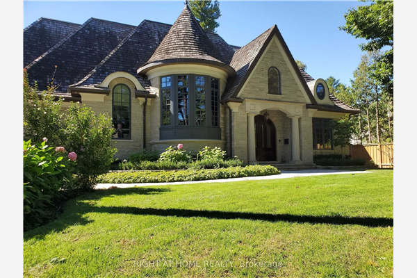 1476 Carmen Dr, Mississauga