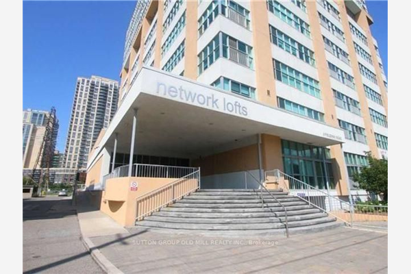 2 Fieldway Rd, Toronto