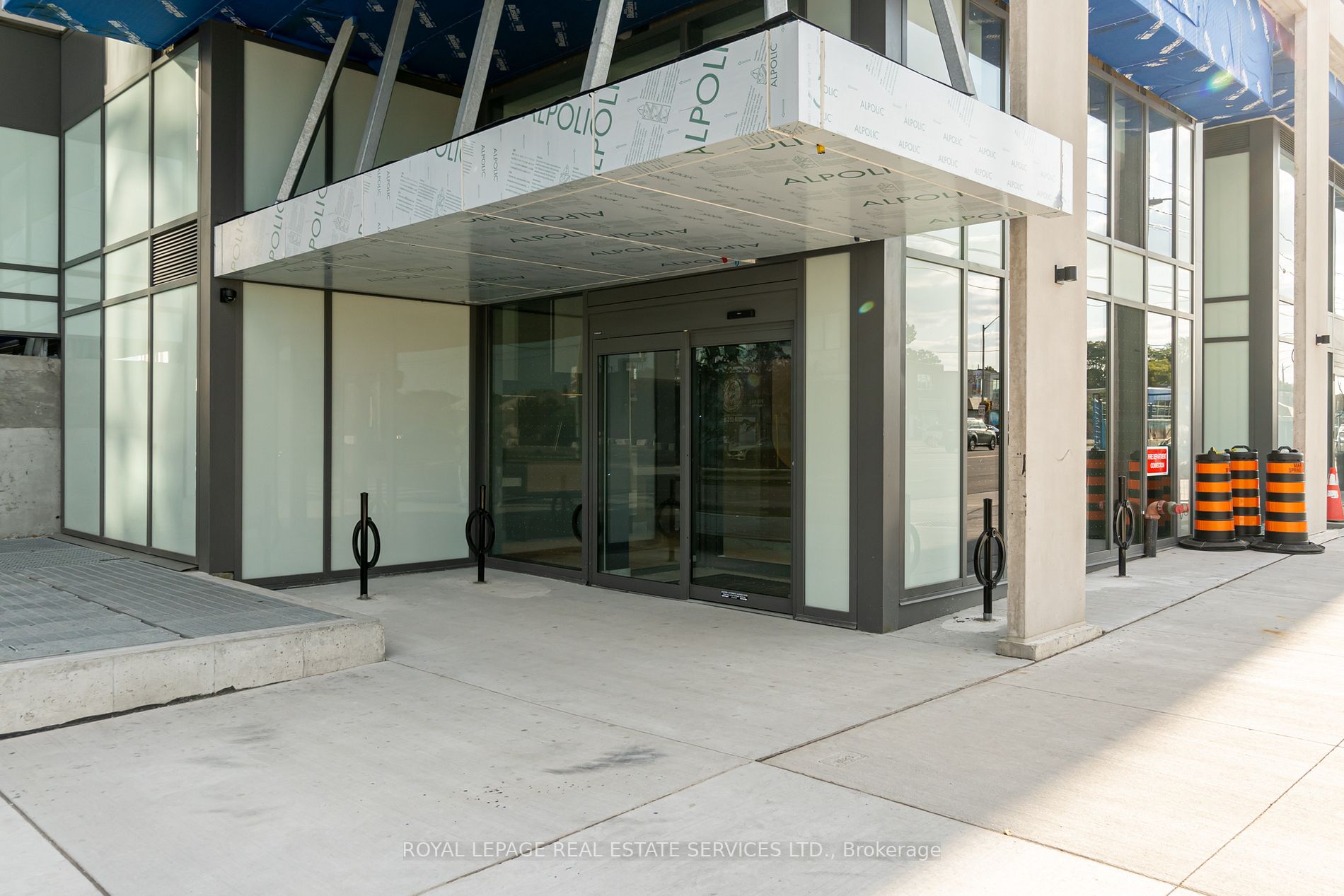 1195 The Queensway Ave, #803