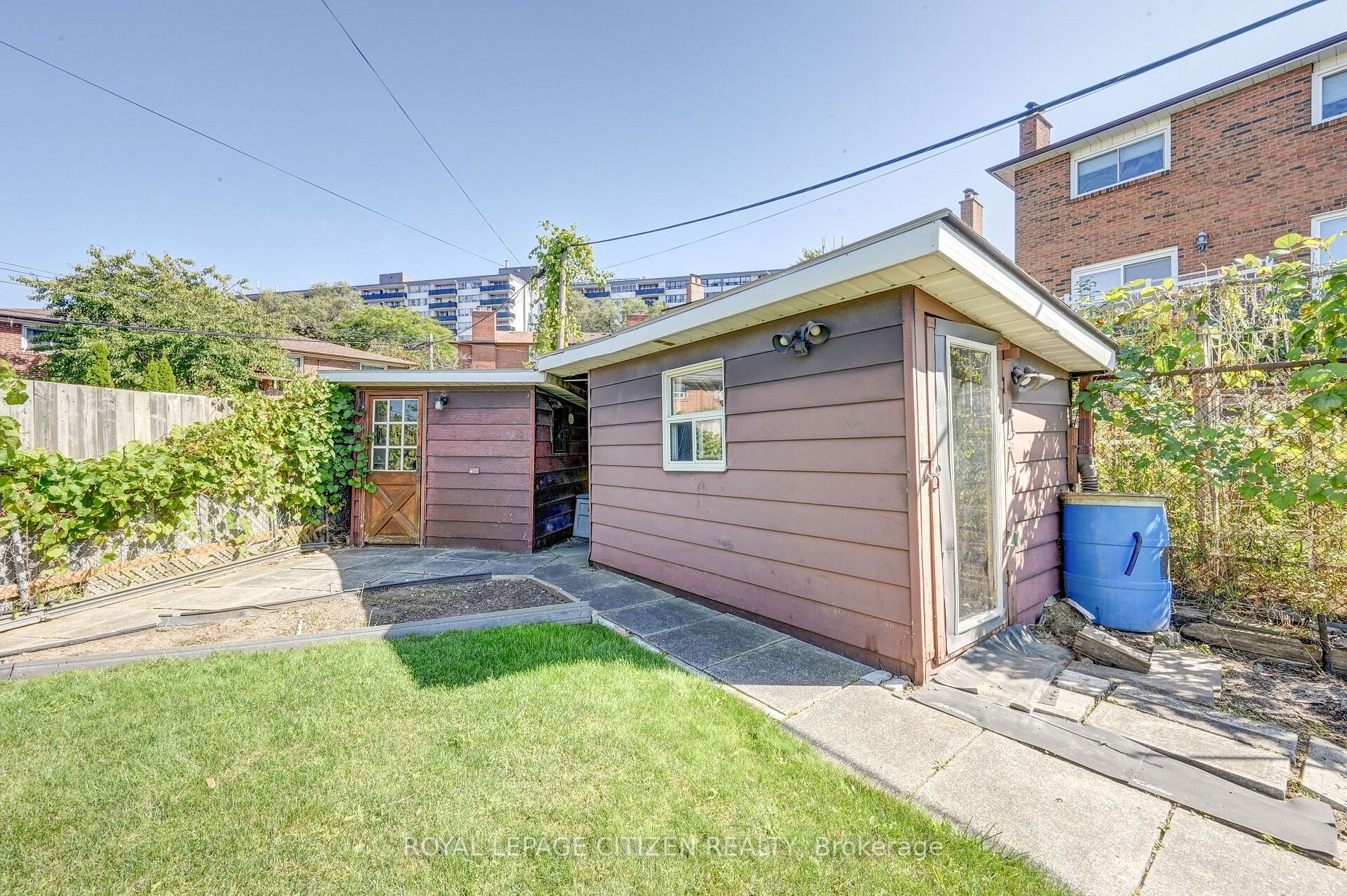 36 Orchardcroft Cres N
