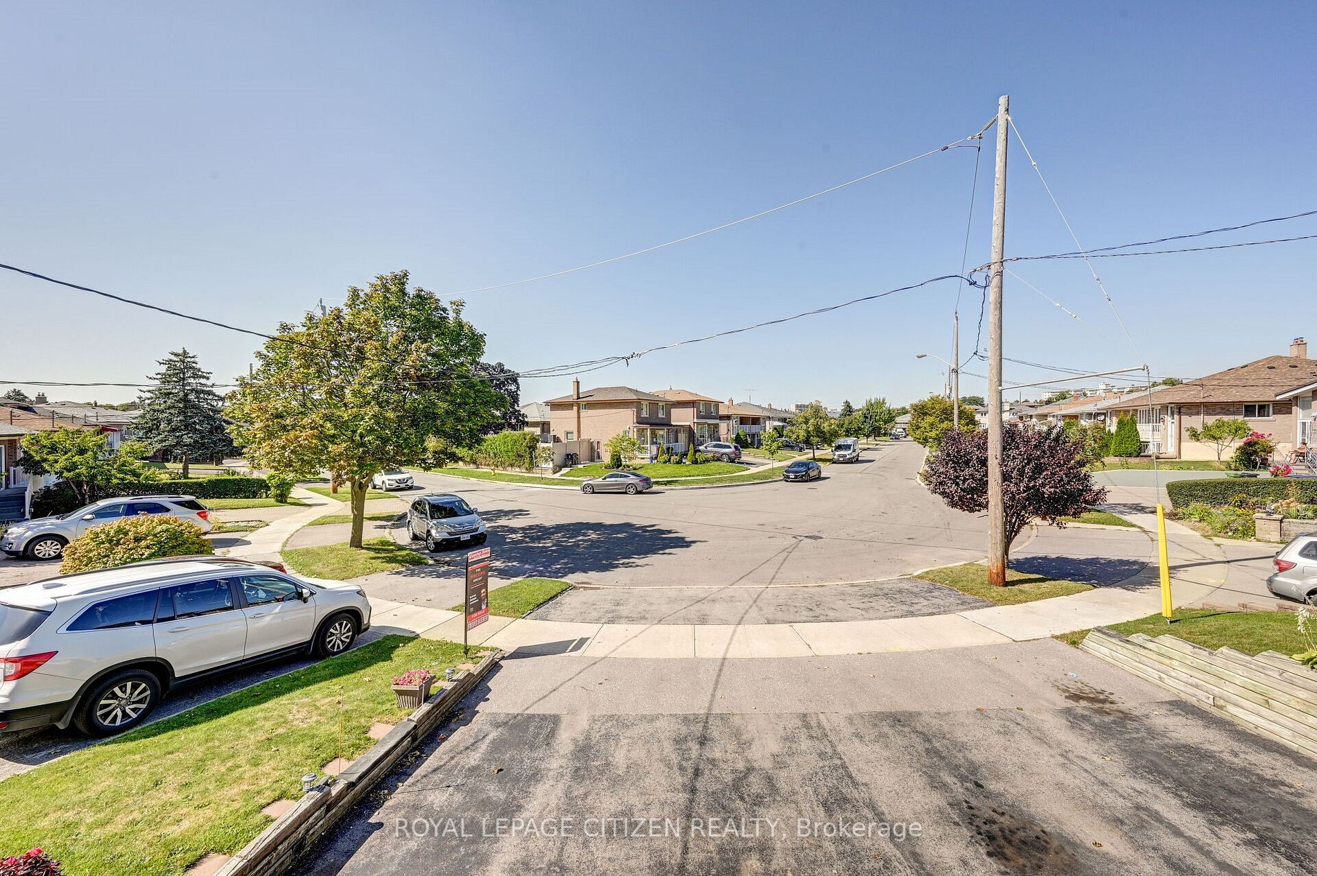 36 Orchardcroft Cres N